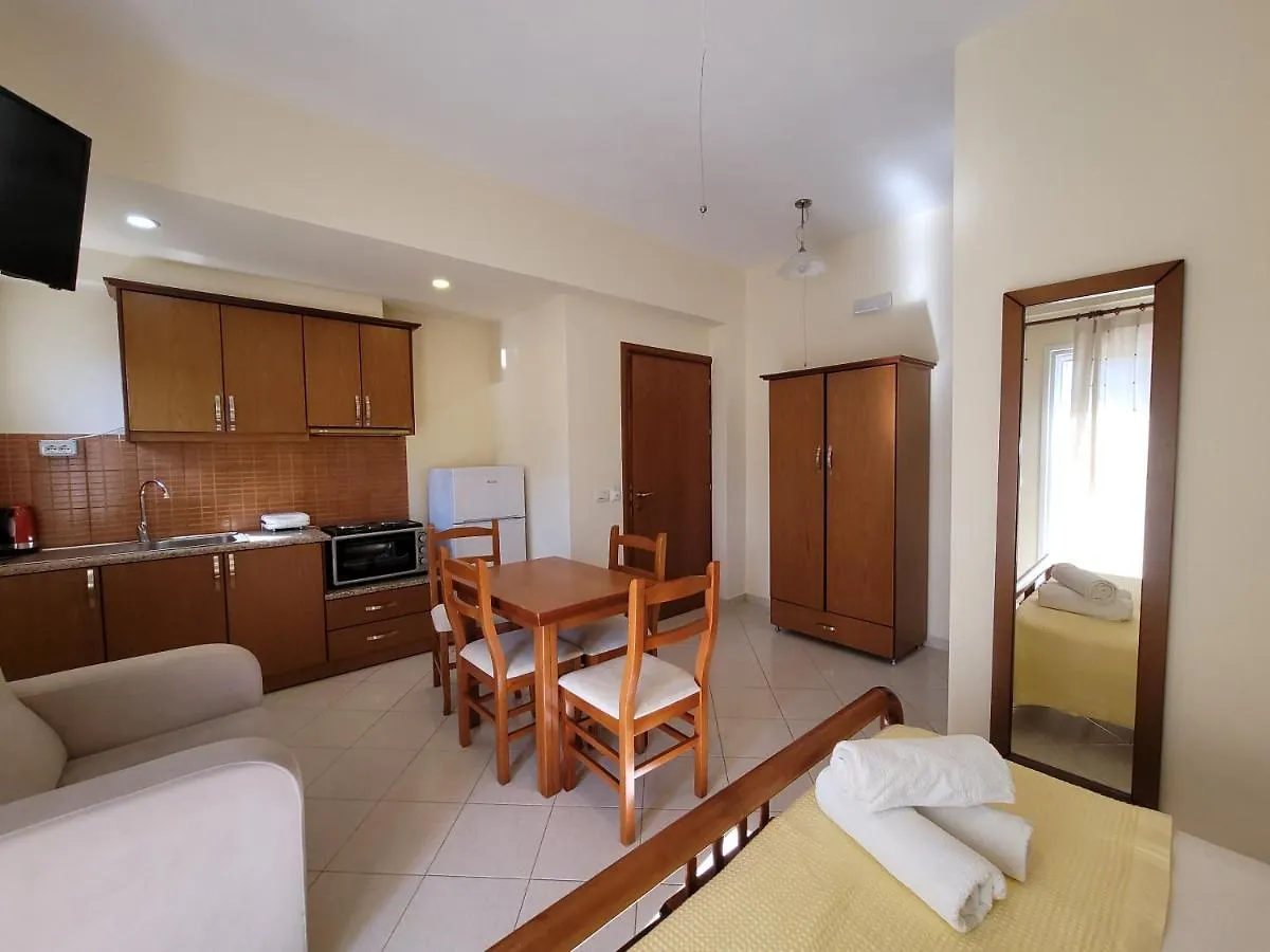 Hotel Mihasi Apartments Ksamil