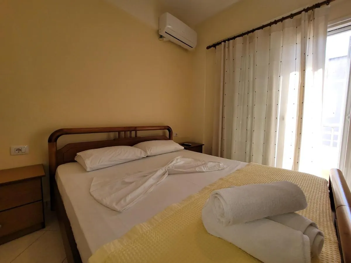 Vila Mihasi Ksamil Albania
